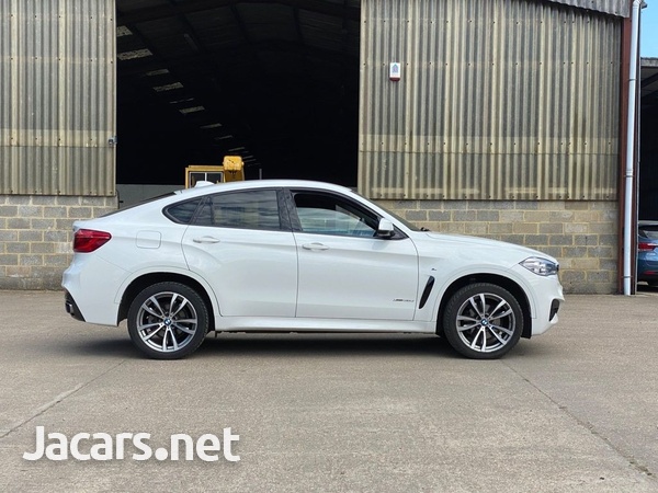 BMW X6 3,0L 2016-4