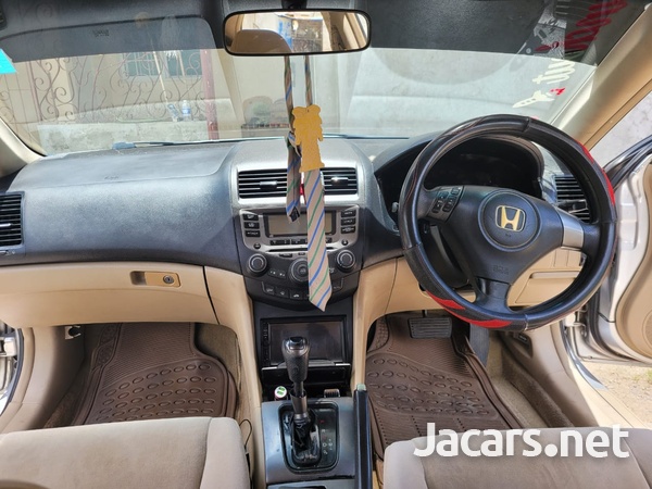 Honda Accord 2,0L 2007-4