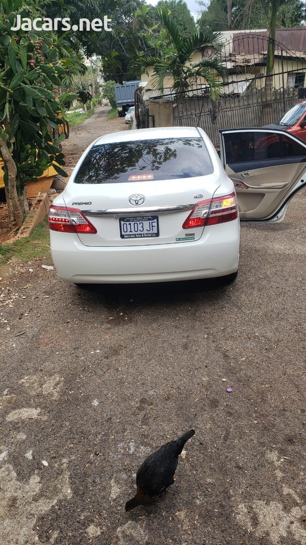 Toyota Premio 2,0L 2013-3