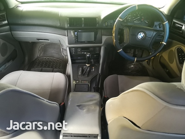 BMW 5-Series 2,5L 1998-4