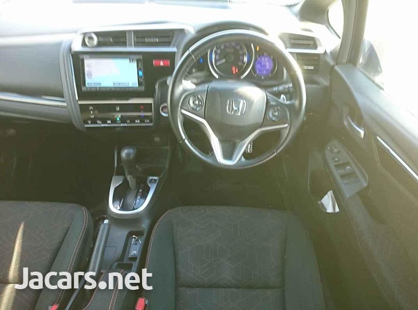 Honda Fit 1,5L 2015-6