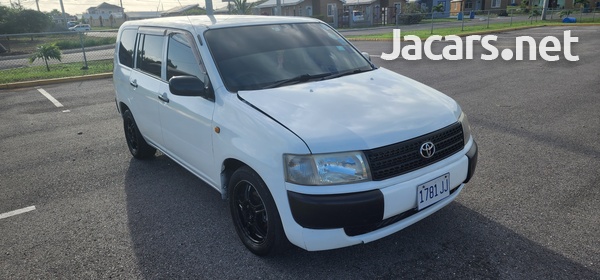 Toyota Probox 1,3L 2014-1