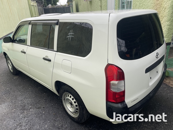 Toyota Probox 1,3L 2017-2