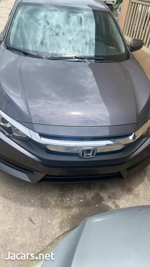Honda Civic 1,8L 2018-3
