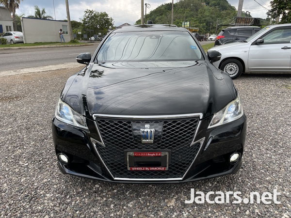 Toyota Crown 2,5L 2014-2