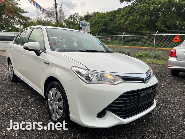 Toyota Axio 1,5L 2017-1