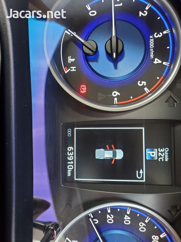 2018 Toyota Hilux Revolution-8
