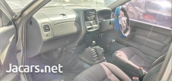 Nissan Frontier 2,5L 2012-4