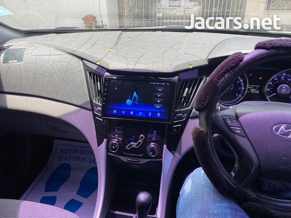 Hyundai Sonata 2,0L 2012-7