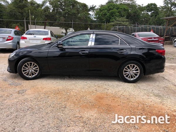 Toyota Mark X 2,5L 2013-7