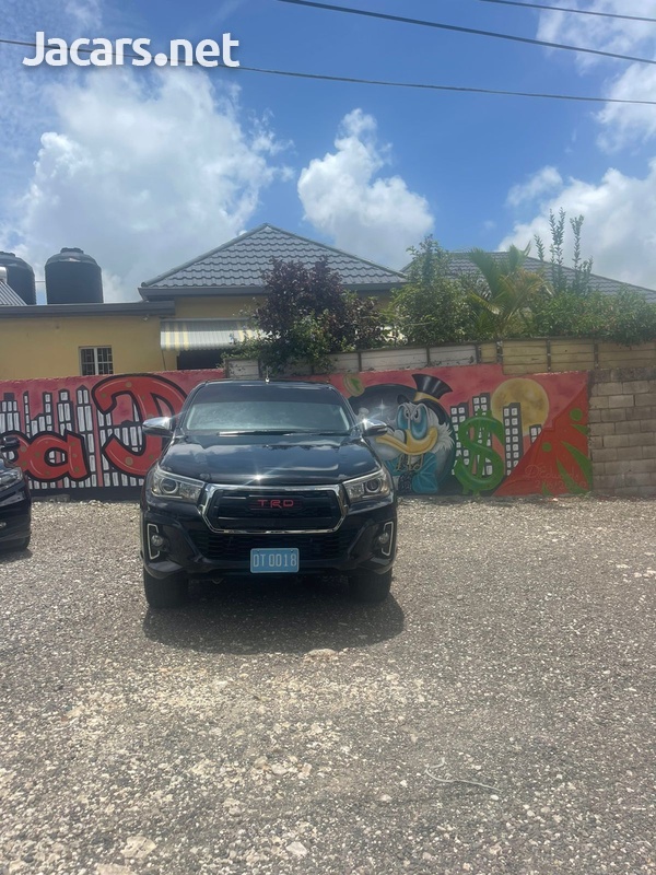 Toyota Hilux 2,8L 2017-10
