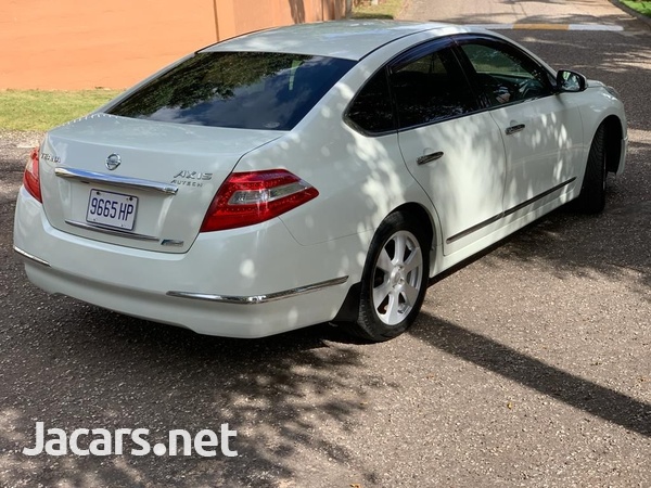 Nissan Teana 2,4L 2012-4