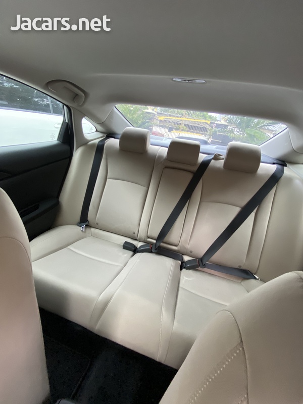 Honda Civic 2,0L 2018-3
