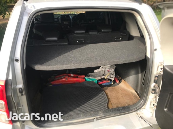 Suzuki Grand Vitara 2,0L 2008-5
