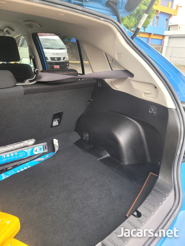 Subaru XV 2,0L 2016-13