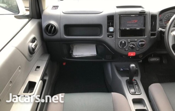 Nissan AD Wagon 1,4L 2017-13