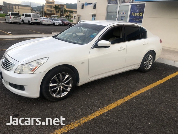 Nissan Skyline 2,5L 2009-9