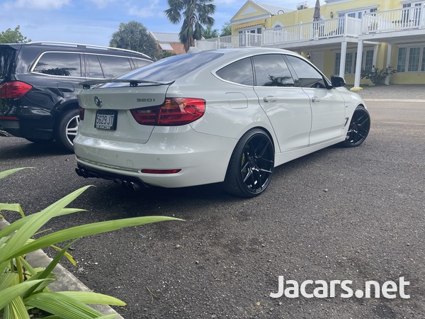 BMW 3-Series 2,0L 2013-9