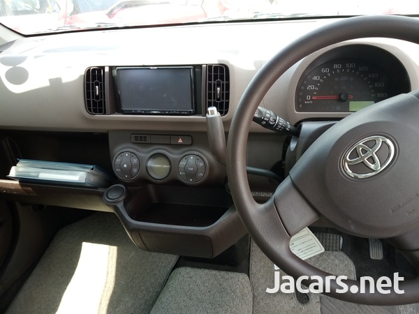 Toyota Passo 1,2L 2014-7