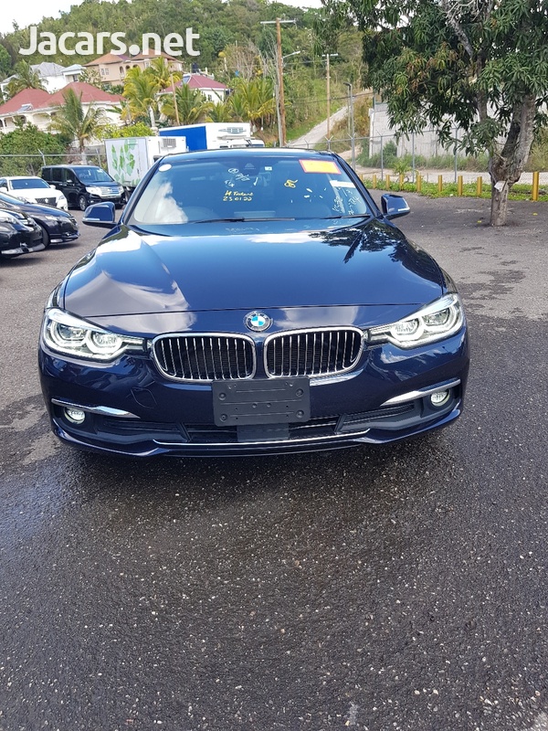 BMW 3-Series 2,0L 2016-10