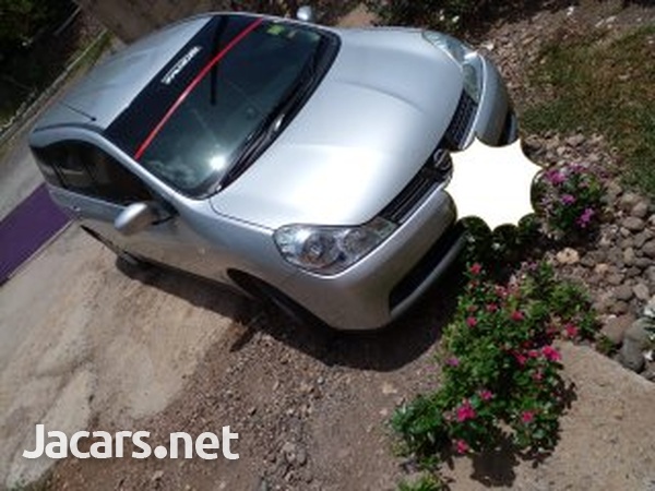 Nissan Wingroad 1,5L 2015-1