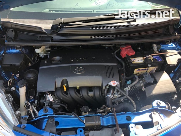 Toyota Vitz 1,5L 2018-6