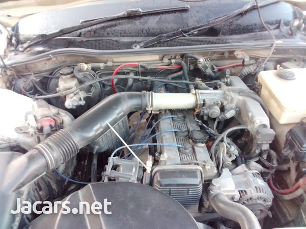 Toyota Mark II 2,0L 1998-5