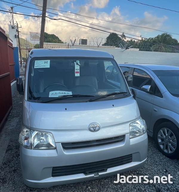 2017 Toyota Townace-3