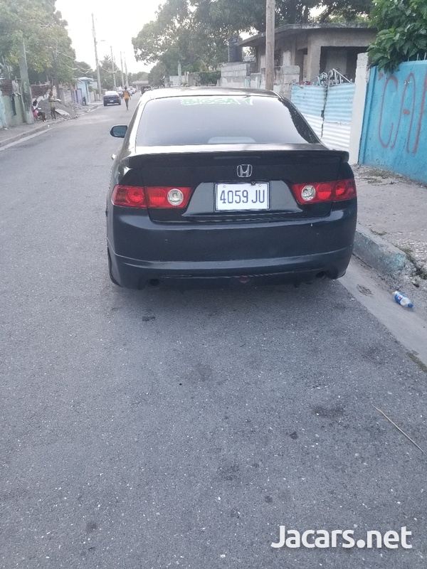 Honda Accord 2,4L 2004-3