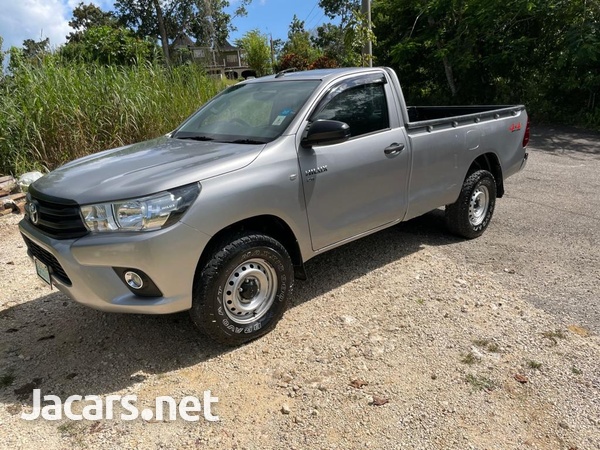 Toyota Hilux 3,0L 2017-6