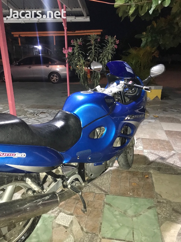 Suzuki gsxr 750cc-2
