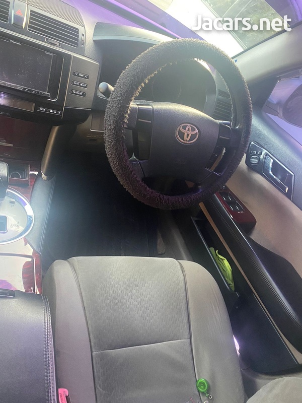 Toyota Mark X 2,5L 2009-6