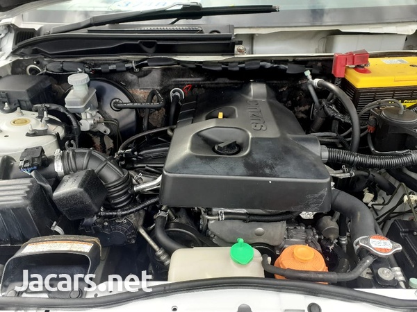 Suzuki Grand Vitara 2,0L 2012-3