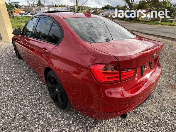 BMW 3-Series 2,0L 2012-6