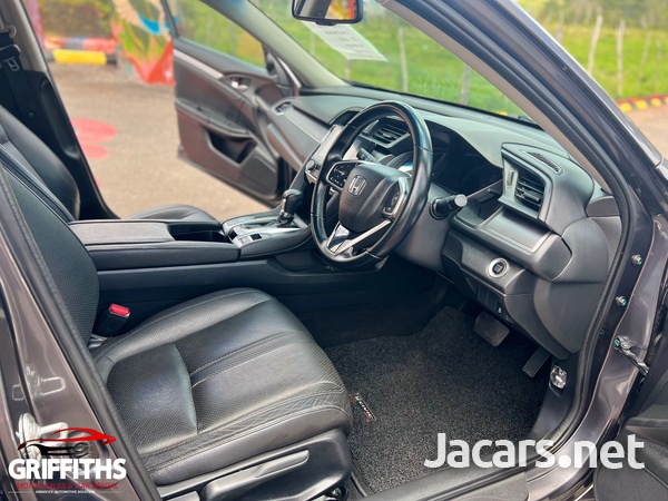 Honda Civic 1,6L 2016-10