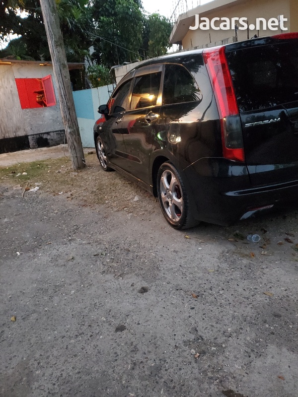 Honda Stream 1,9L 2009-2
