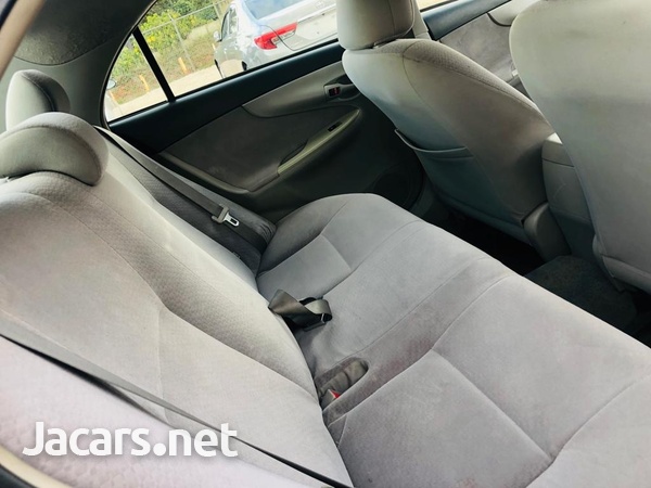 Toyota Axio 1,5L 2011-8
