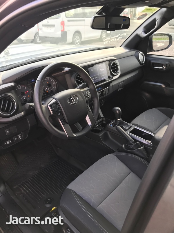 Toyota Tacoma 3,7L 2021-14