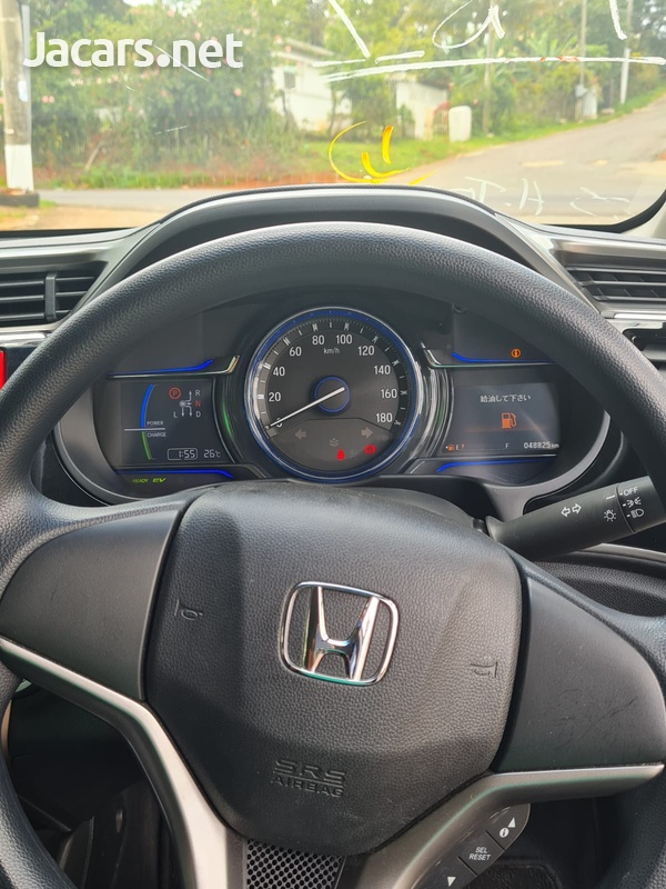Honda Grace 1,5L 2015-5