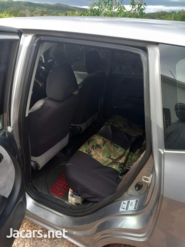 Honda Fit 1,3L 2007-4