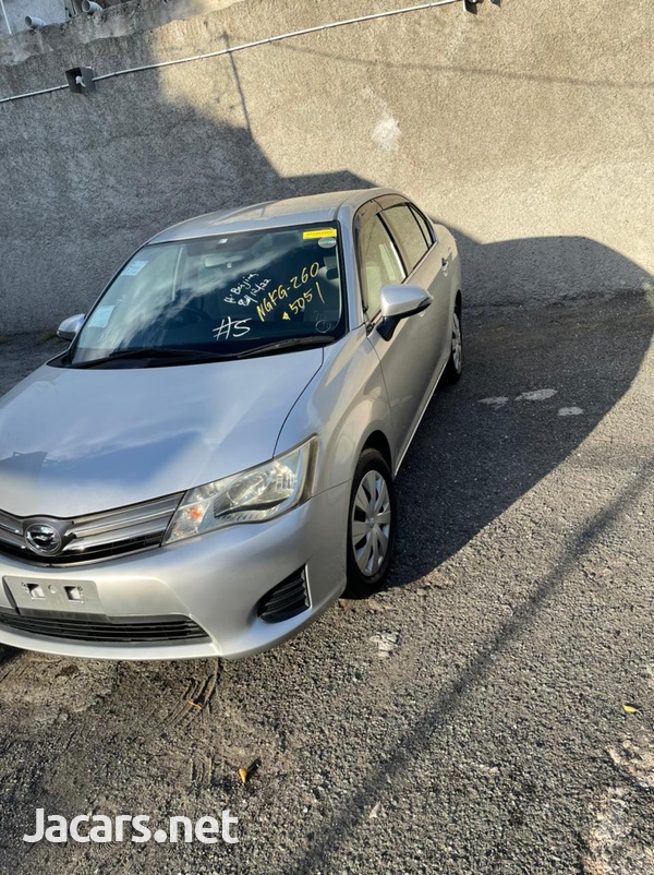 Toyota Axio 1,5L 2013-5