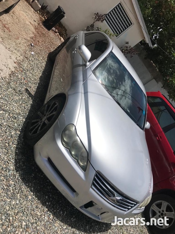 Toyota Mark X 2,5L 2007-3