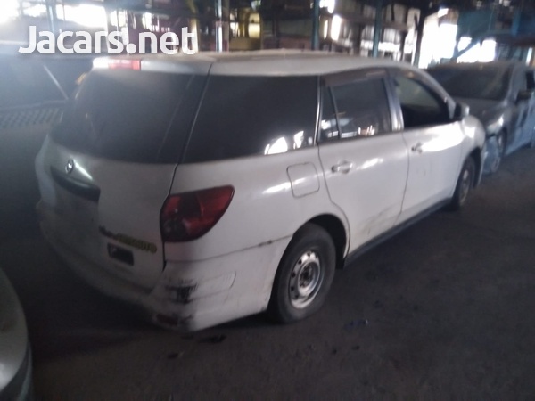 Nissan AD Wagon 1,5L 2013-5