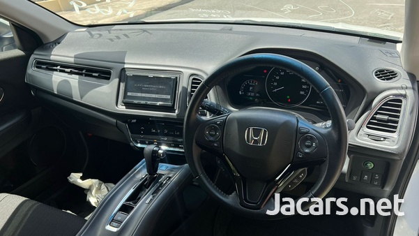 Honda Vezel 1,5L 2017-10