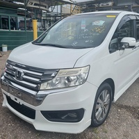 Honda Stepwgn Spada 2,0L 2013 Honda Stepwgn Spada 2,0L 2013