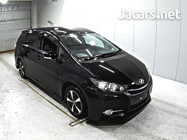 Toyota Wish 1,8L 2014-1