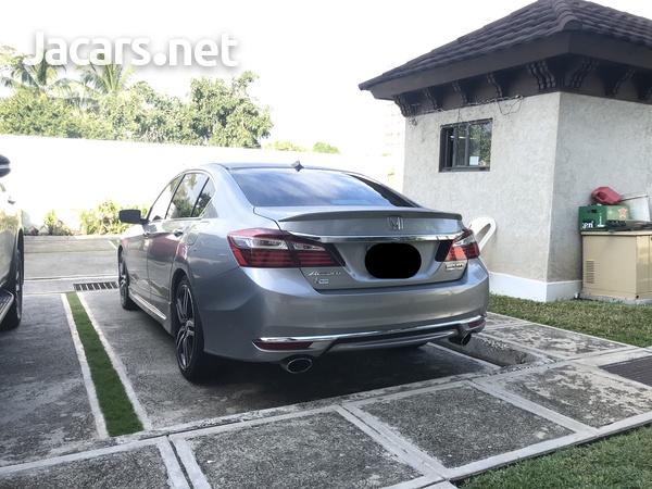 Honda Accord 2,0L 2017-5