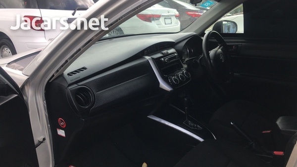 Toyota Fielder 1,5L 2013-7