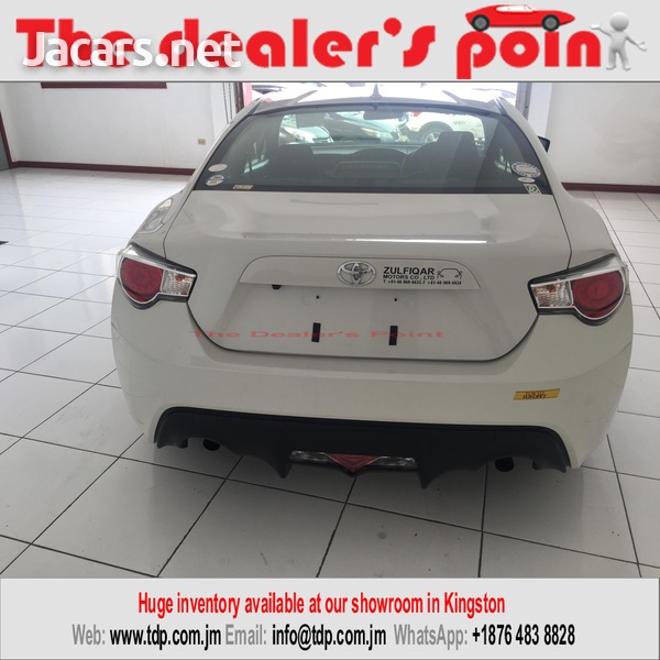 Toyota GT86 2,0L 2015-4