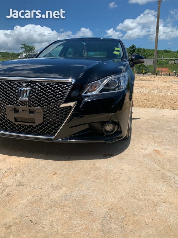 Toyota Crown 3,5L 2016-8